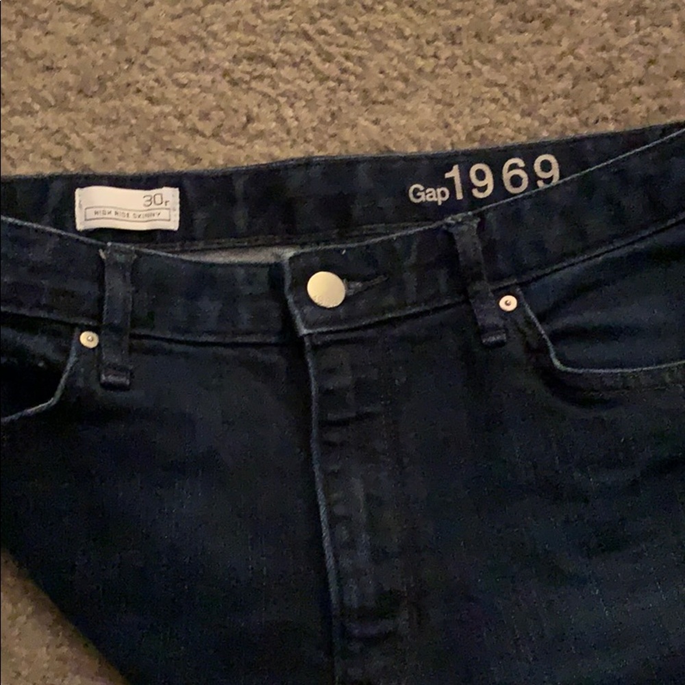 High-Rise Dark Wash Denim 30w